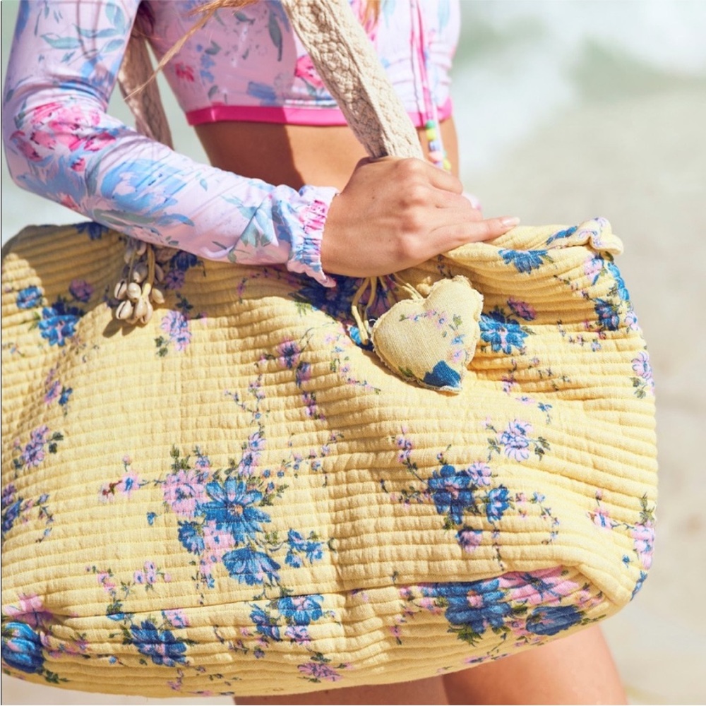 LOVESHACKFANCY ICONIC WEEKENDER BAG
